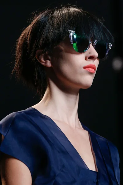 Look 14